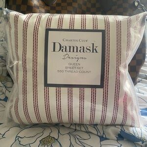Damask brand sheet set